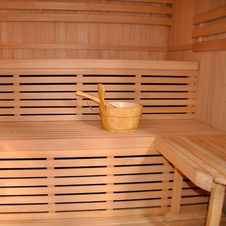 Huis Nummer 7 Met Sauna En 3 Slaapkamers Leeuwarden Exteriör bild