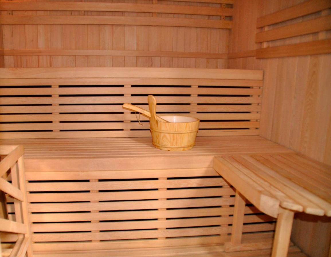 Huis Nummer 7 Met Sauna En 3 Slaapkamers Leeuwarden Exteriör bild